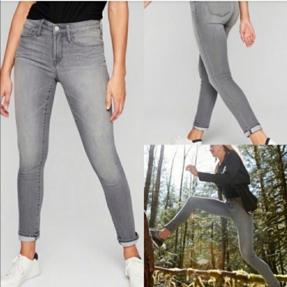 Athleta Scupltket Jeans Grey wash size 8